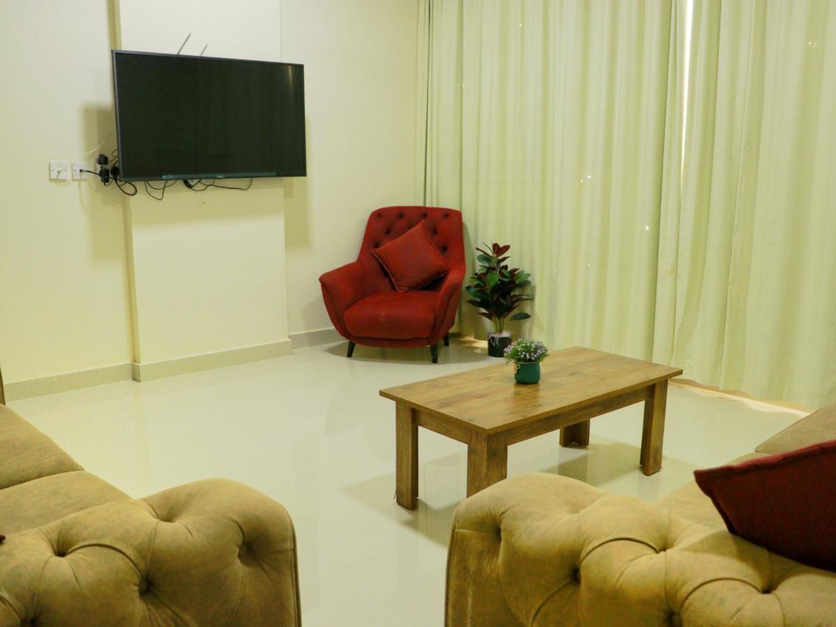 Almansor Furnished Apartment 3 Salalah Exterior photo